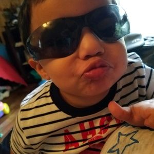 Meet your Posher, Roxanne